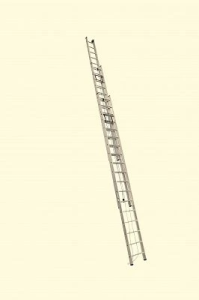 Лестница алюминиевая трехсекционная профессиональная с тросом Алюмет 3x23 арт.SR 3323