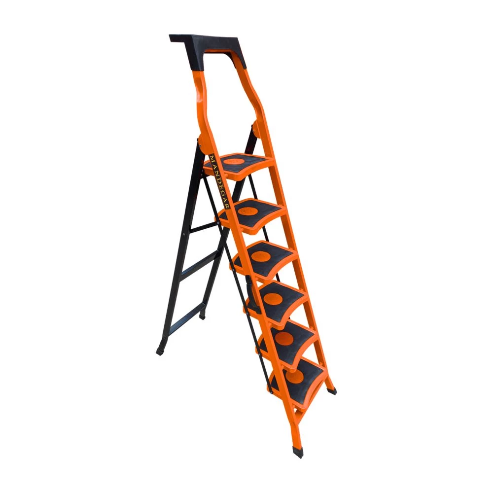Стремянка стальная с 6 широкими ступенями SAMA оранжевого цвета (арт.S-6О) от магазина ЛесКонПром.ру
