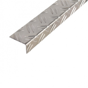 Уголок алюминиевый рифленый 65,6x35,5х1000 мм толщина 1,5 мм