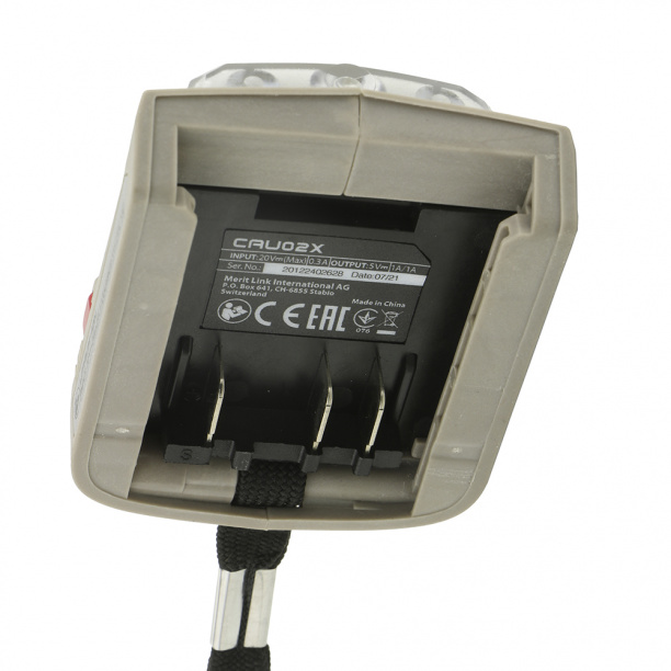 Зарядное устройство от АКБ 20 В через USB-порт CROWN B3 Plus CAU02X от магазина ЛесКонПром.ру